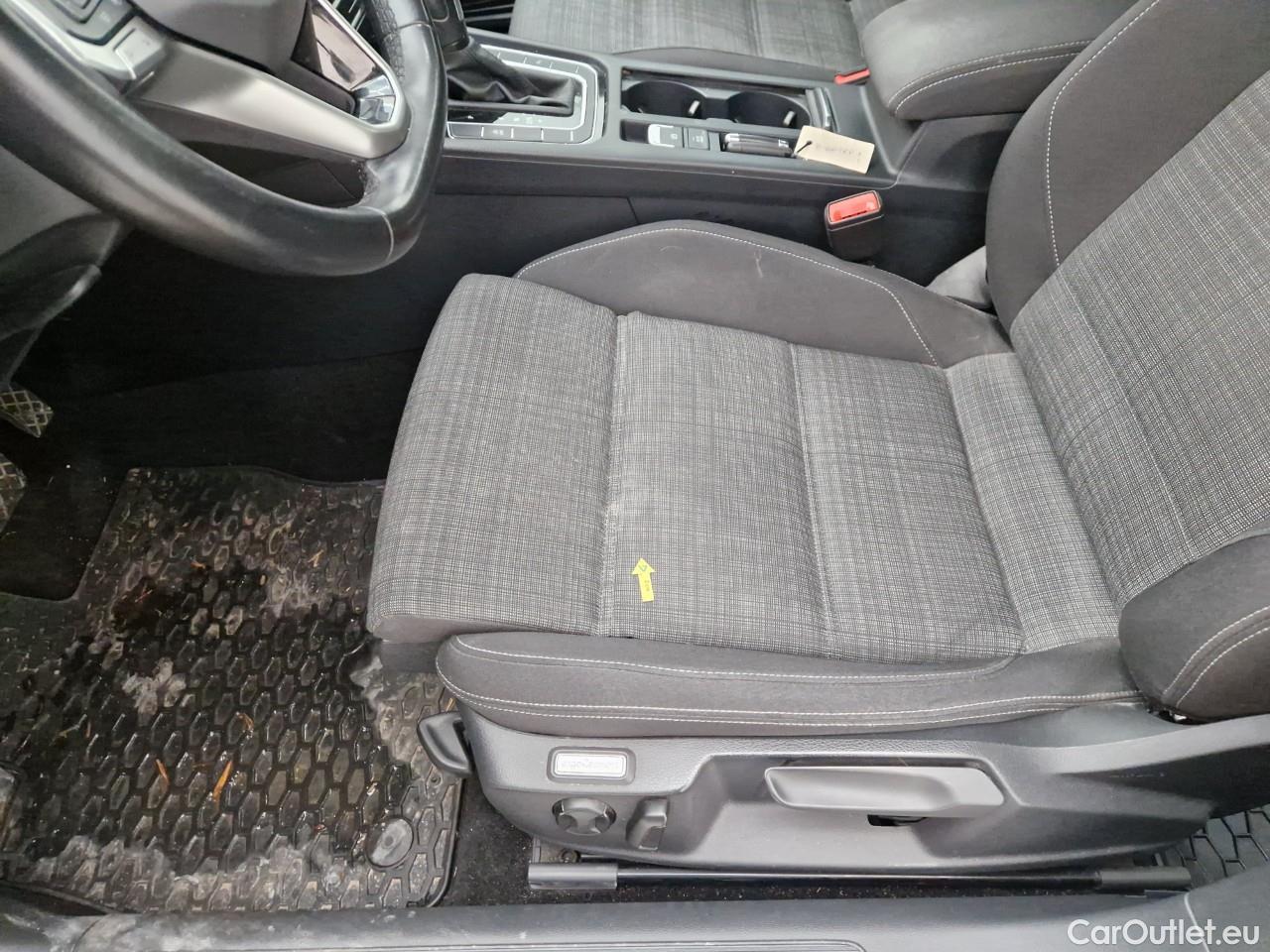  Volkswagen  Passat Comfortline 2.0 TDI DSG 150 CP #35