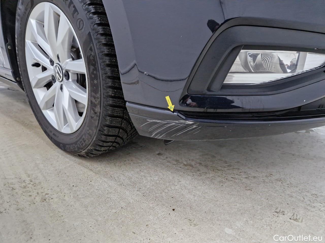  Volkswagen  Passat Comfortline 2.0 TDI DSG 150 CP #2