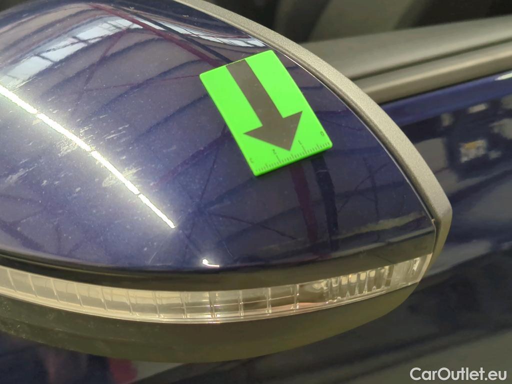  Volkswagen  Golf  2.0 TDI 116HP DSG Life Variant #54