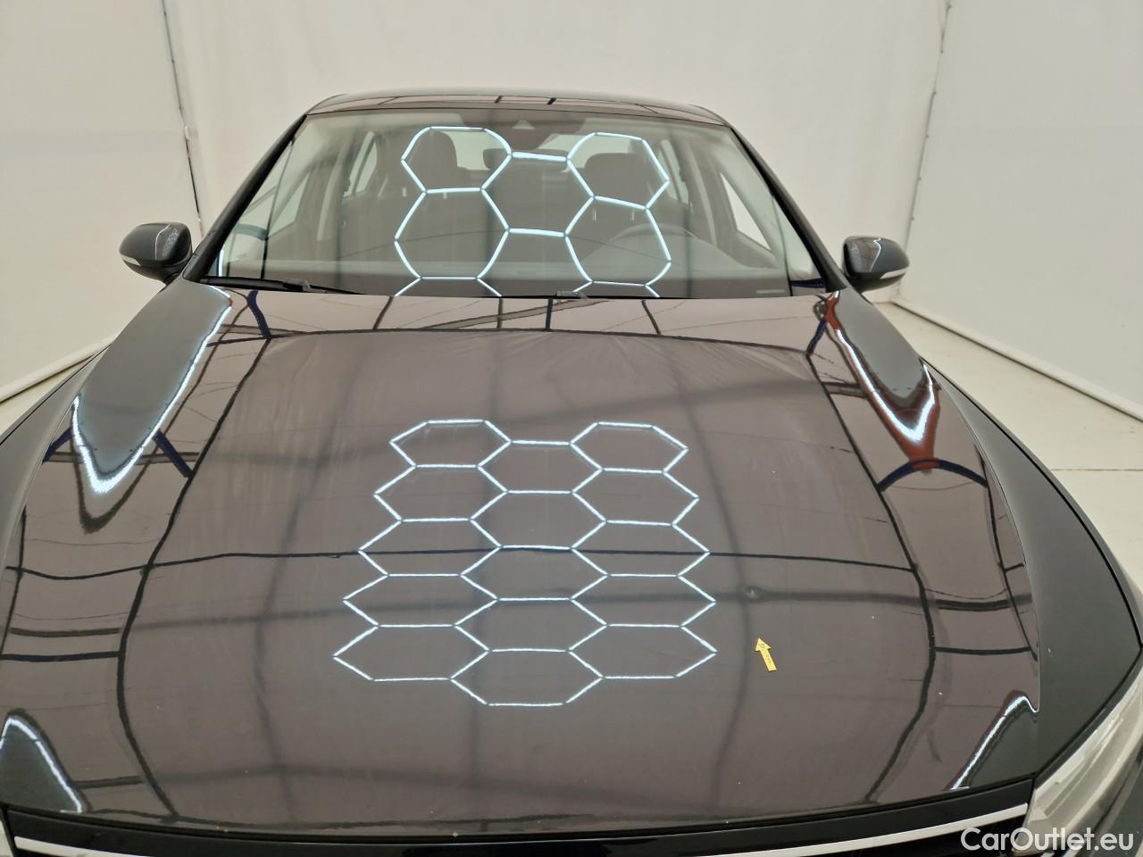  Volkswagen  Passat Comfortline 2.0 TDI DSG 150 CP #13