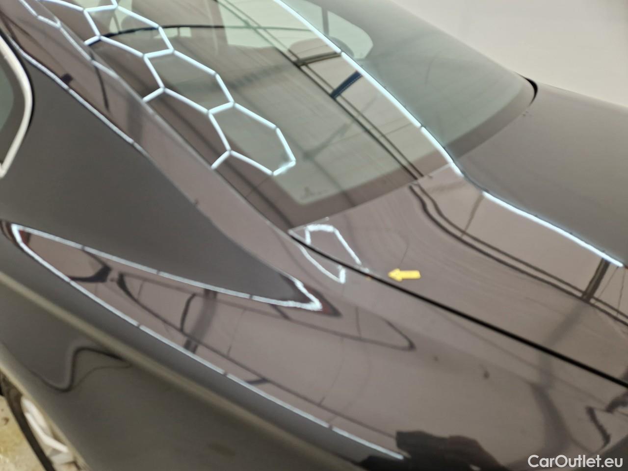  Volkswagen  Passat Comfortline 2.0 TDI DSG 150 CP #31