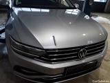  Volkswagen  Passat Variant 2.0 TDI SCR DSG Business Automatic Diesel  24 #35