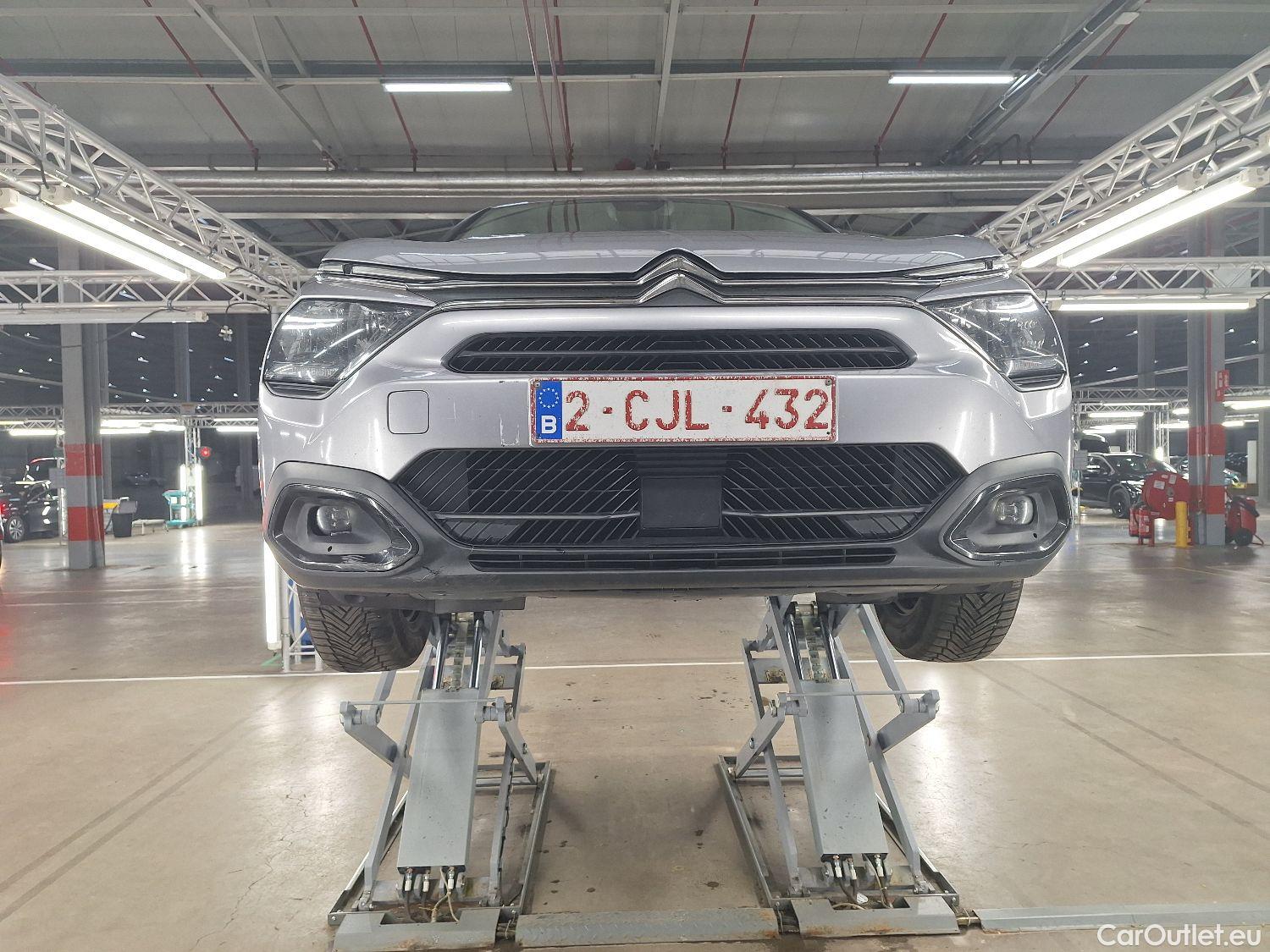  Citroen  C4 Citroën,  '20, Citroën  1.5 BlueHDi 110 S&S MAN6 Business GPS 5 #8