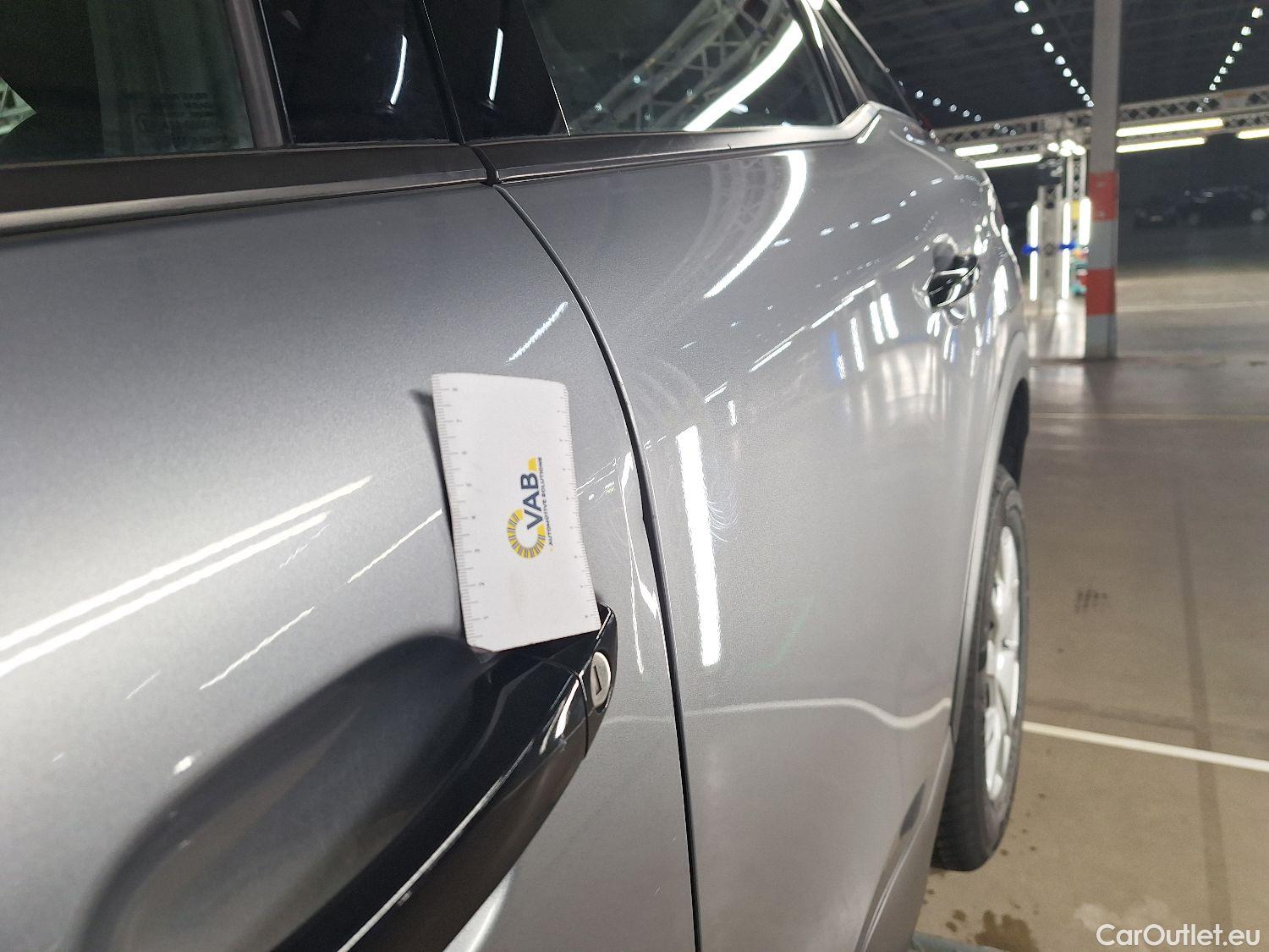  Citroen  C4 Citroën,  '20, Citroën  1.5 BlueHDi 110 S&S MAN6 Business GPS 5 #26