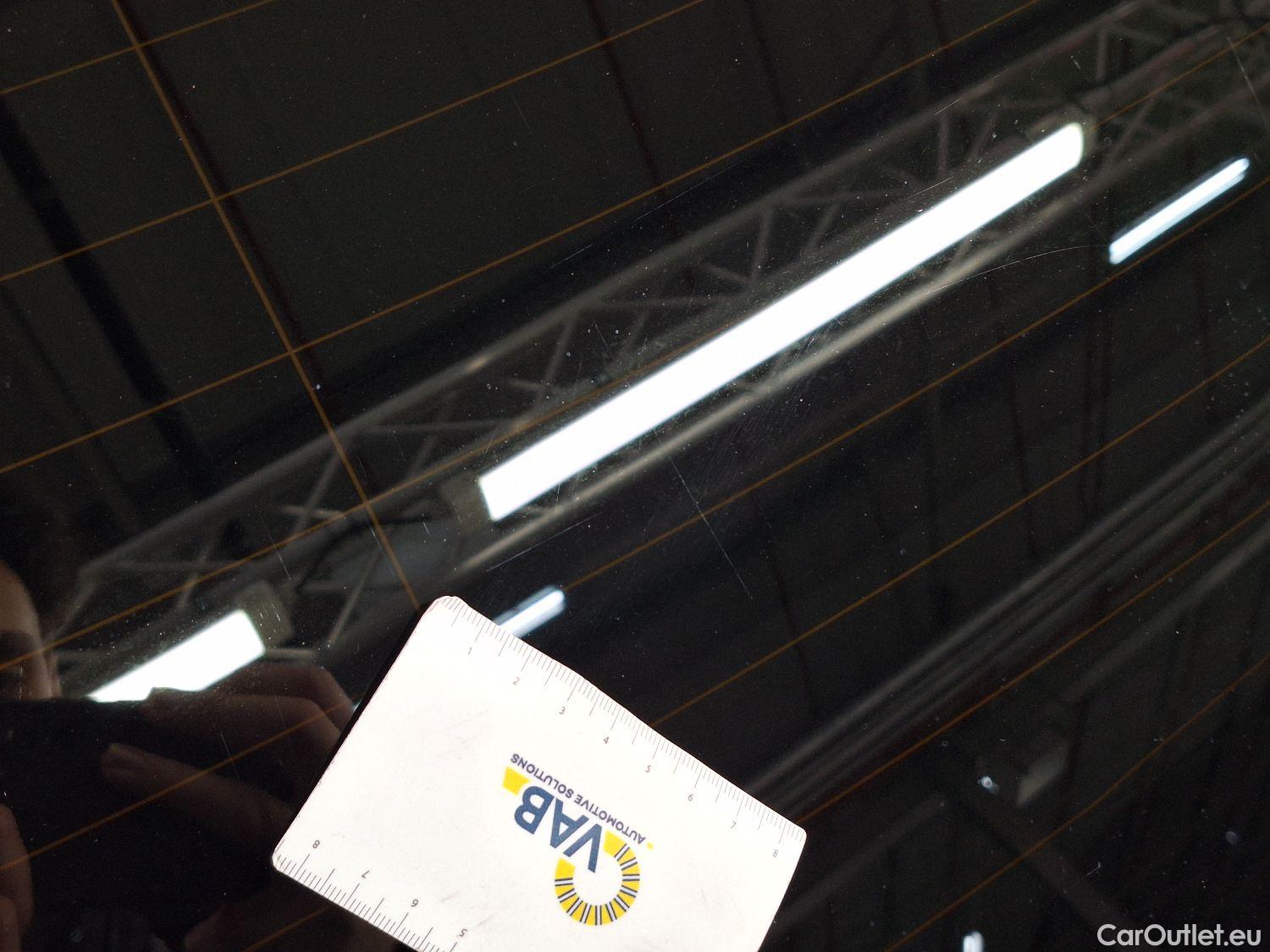  Peugeot  308 Peugeot,  FL'17, Peugeot  1.5 BlueHDi 130 S&S EAT8 Allure Pack 5 #34