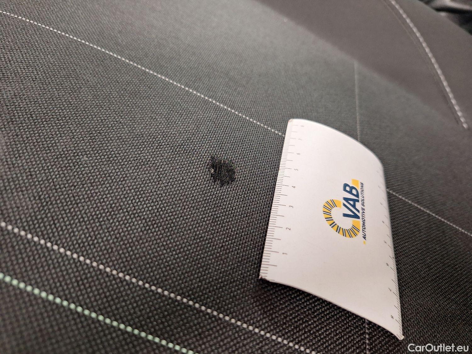  Ford  Fiesta Ford,  '17, Ford  1.1i 52kW Business Class 5d #2