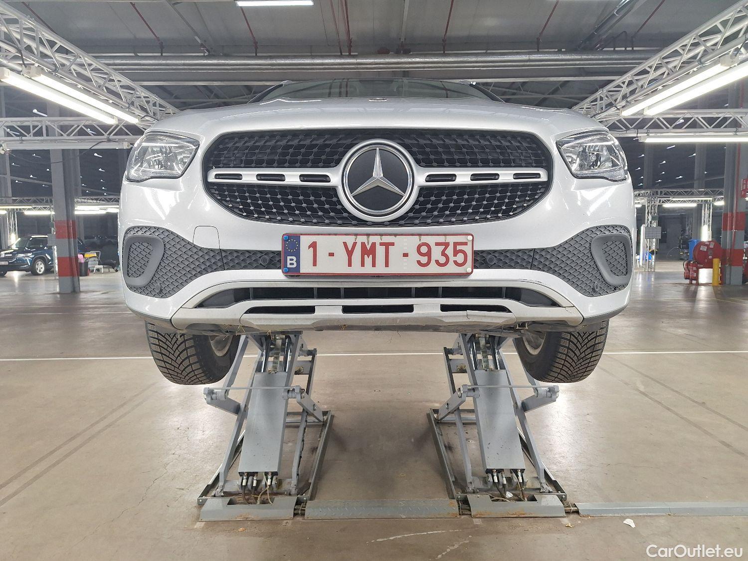  Mercedes  GLA Mercedes,  '20, Mercedes-Benz   200 d Business Solution 5d #1