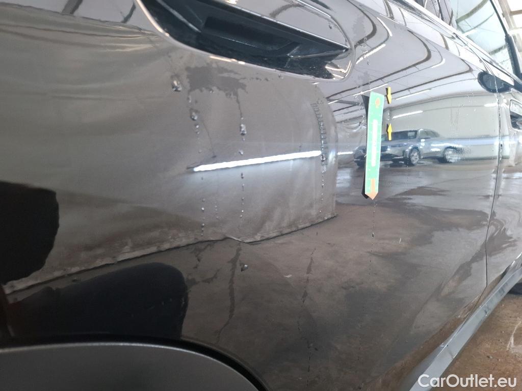  Bmw  X1 BMW  / 2022 / 5P / SUV sDrive18i Business Design DKG7 #3