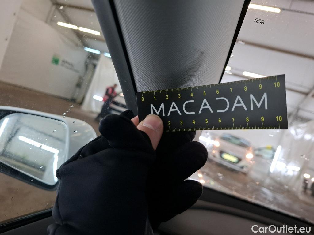  Tesla  Model 3 TESLA   2018  4P Berline Propulsion #13