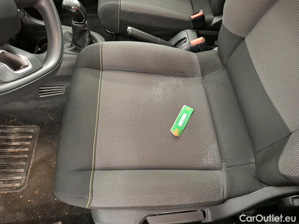  Citroen  C3  Société Feel Nav 1.5 BlueHDI 100CV BVM5 E6dT #24