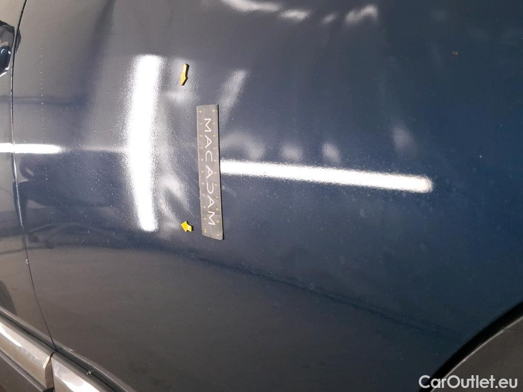  Peugeot  3008 PEUGEOT  / 2020 / 5P / SUV 1.6 HYBRID 225 E-EAT8 Allure #8