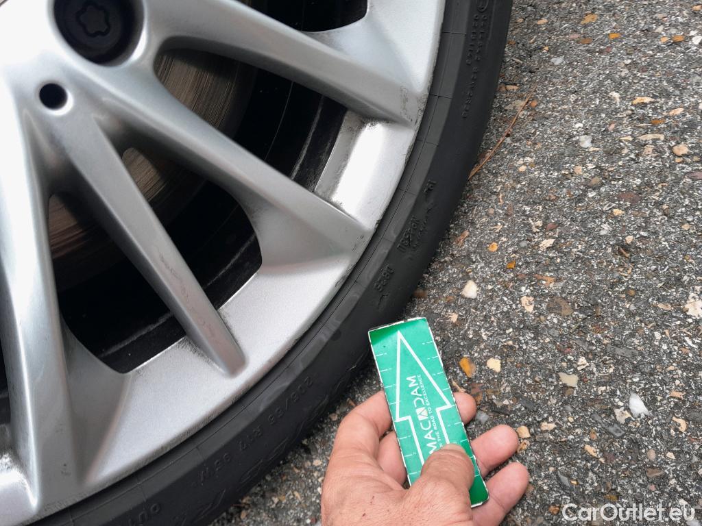  Bmw  Serie 2 BMW  Active Tourer/2018/5P/monovolumen compacto 225xe iPerformance #4