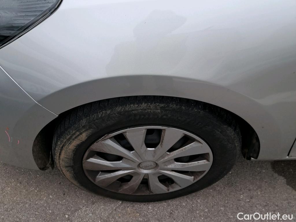  Ford  Fiesta FORD  / 2021 / 5P / berlina con portón 1.1 IT-VCT 55kW (75CV) Trend 5p #13