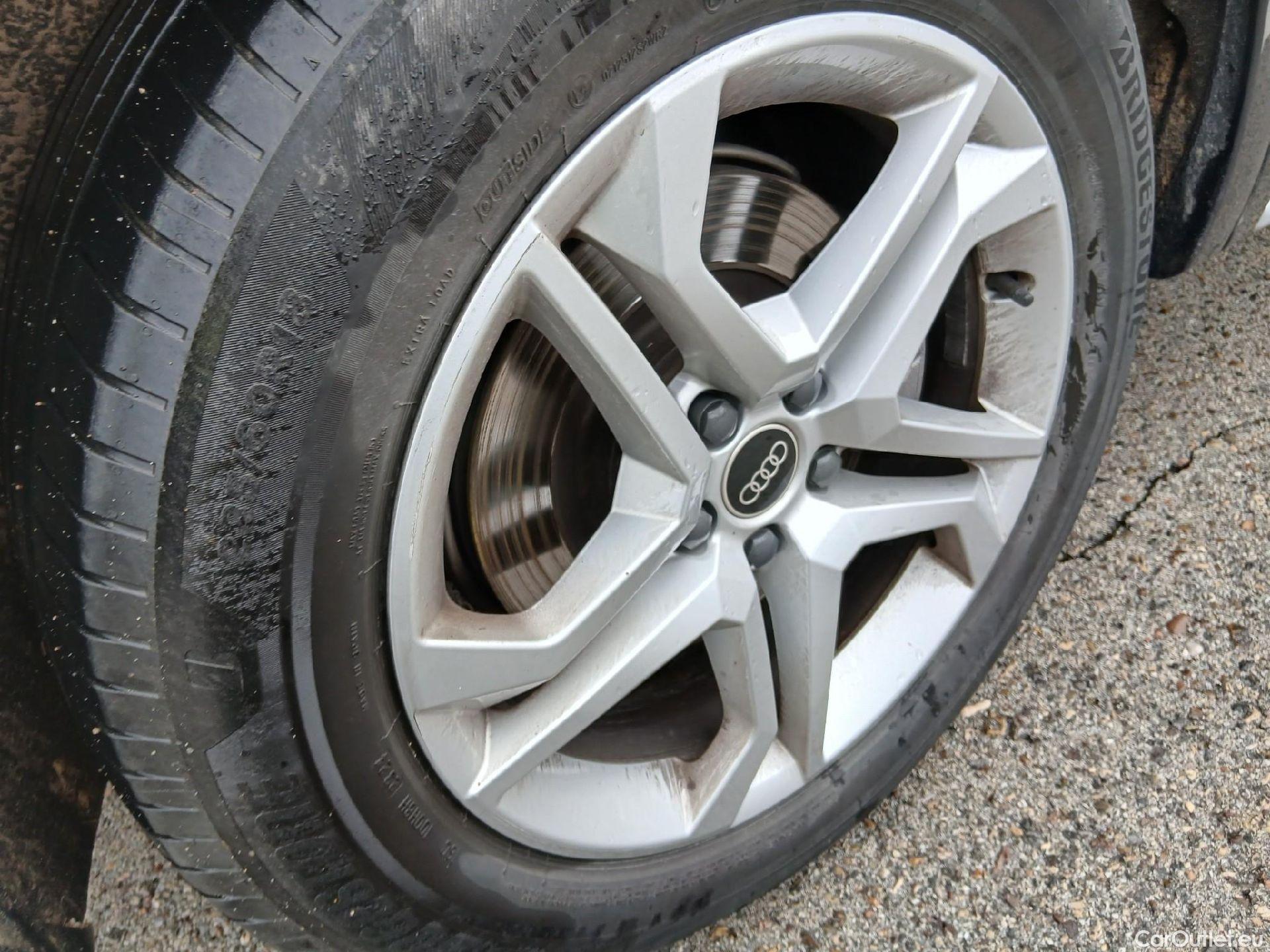  Land Rover  Discovery AUDI Q5 / 2020 / 5P / todoterreno Advanced 35 TDI 120kW S tronic (AC4) #18