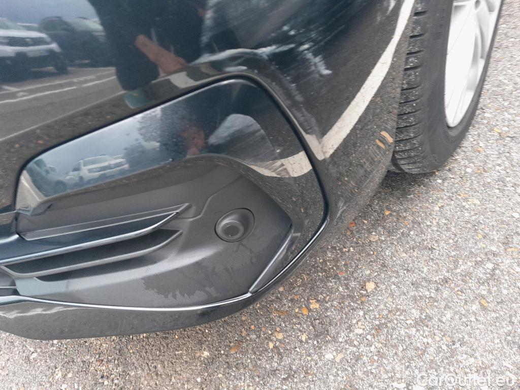  Bmw  Serie 2 BMW  Active Tourer/2018/5P/monovolumen compacto 225xe iPerformance #27