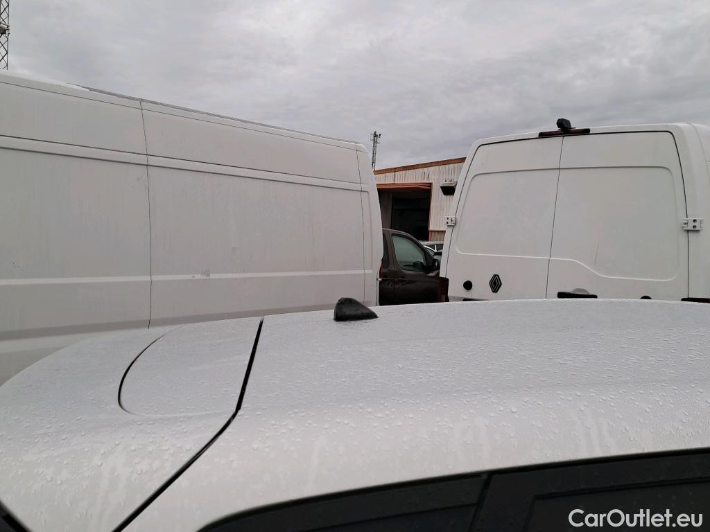  Ford  Fiesta FORD  / 2021 / 5P / berlina con portón 1.1 IT-VCT 55kW (75CV) Trend 5p #25