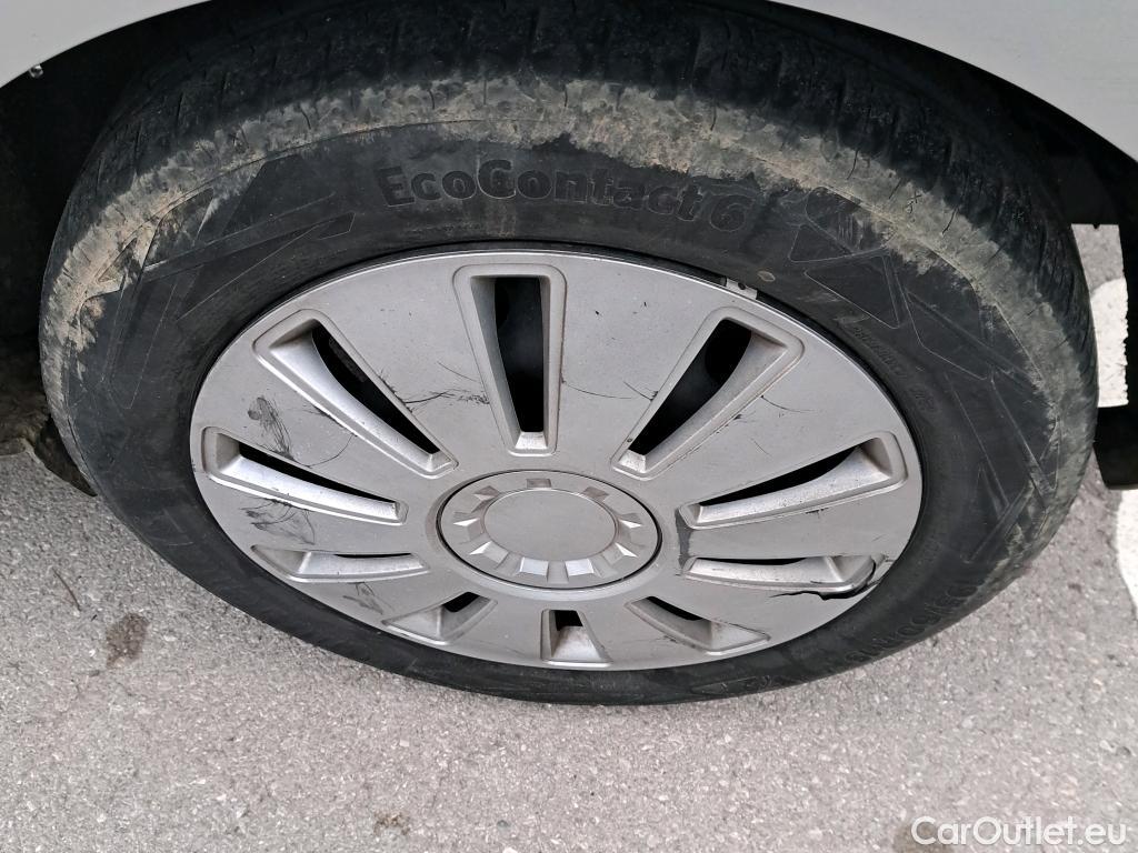  Ford  Fiesta FORD  / 2021 / 5P / berlina con portón 1.1 IT-VCT 55kW (75CV) Trend 5p #15