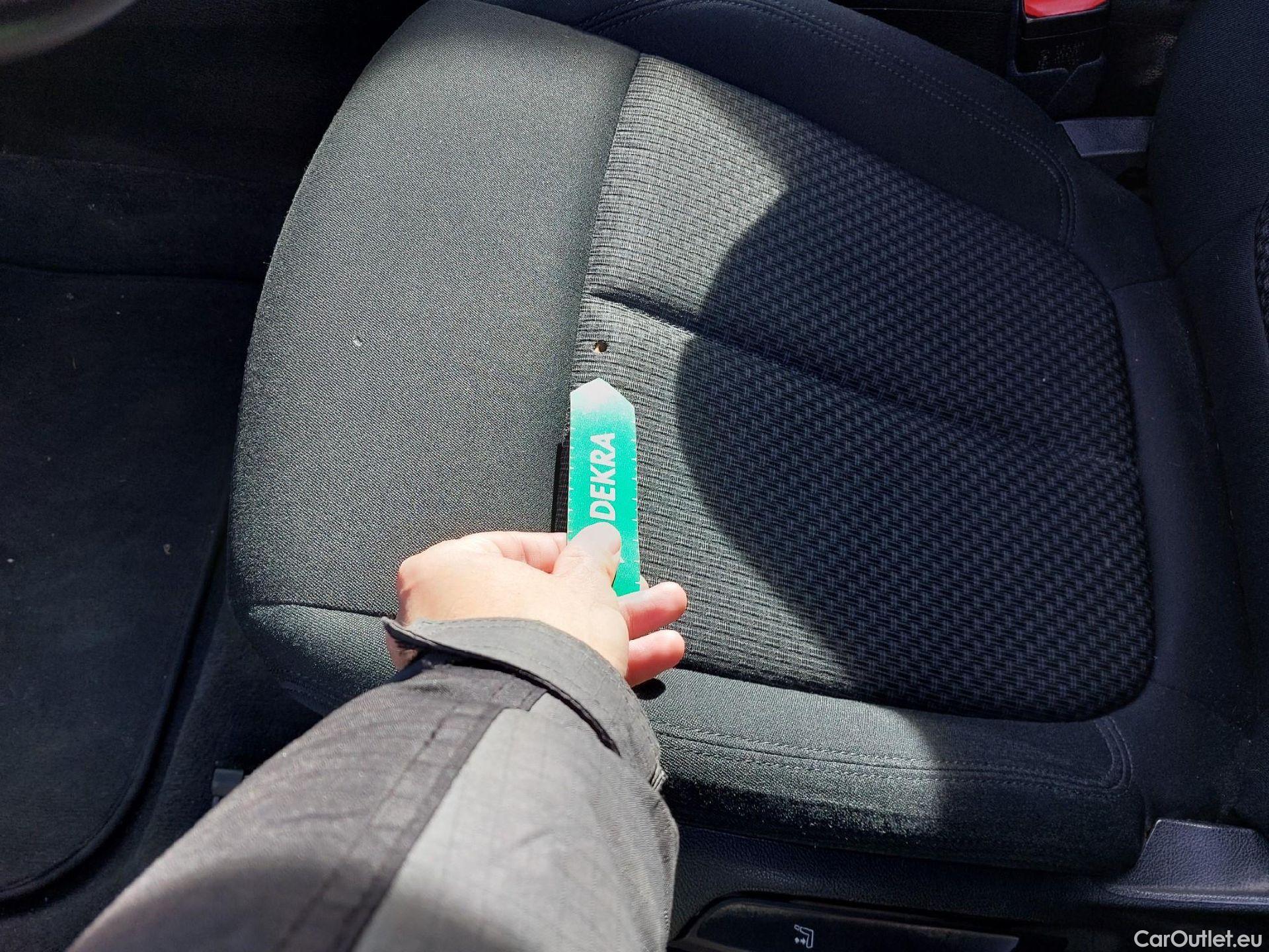  Bmw  X1 BMW  / 2019 / 5P / todoterreno sDrive16d Business #33