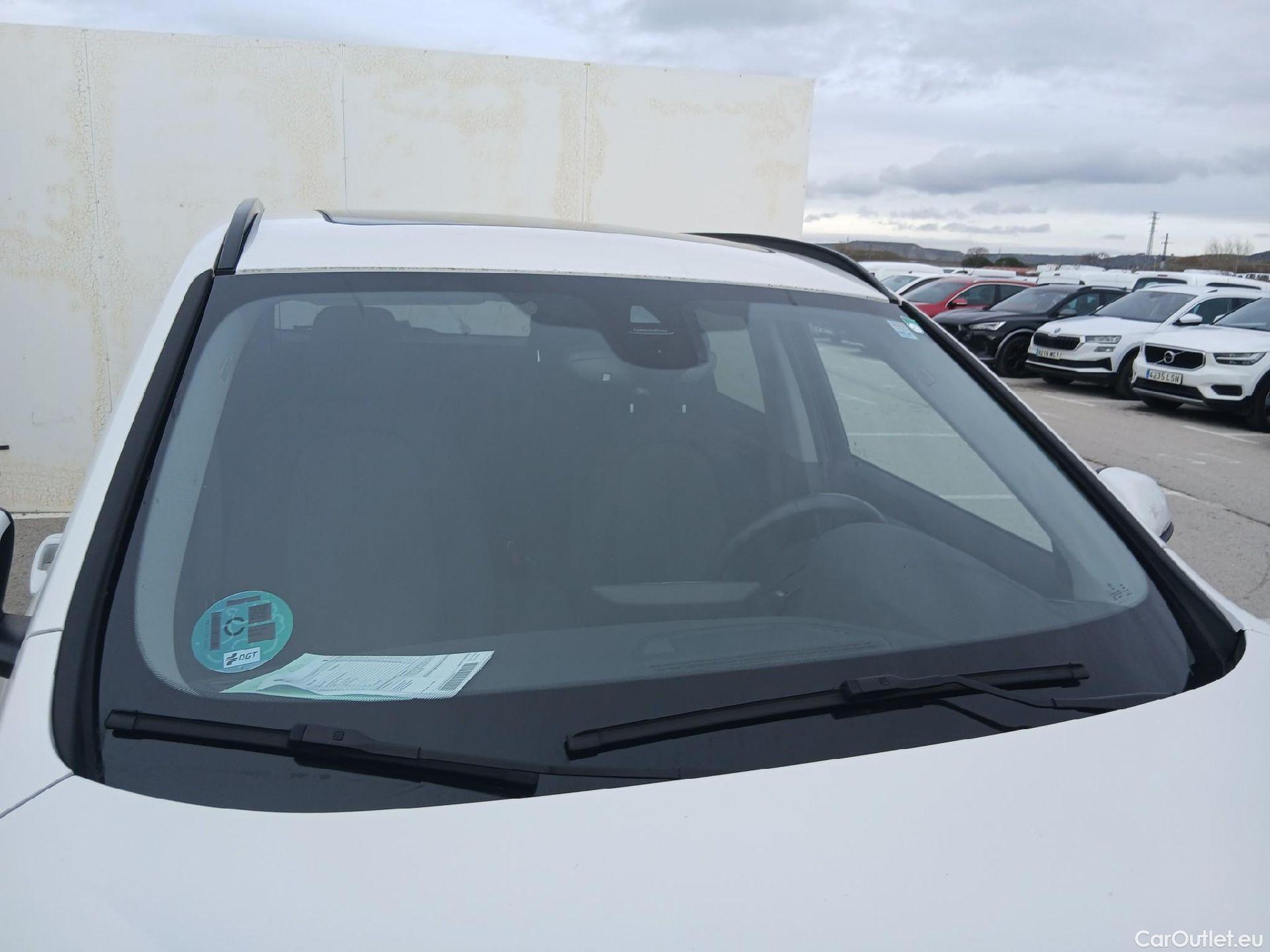  Bmw  X1 BMW  / 2019 / 5P / todoterreno sDrive18dA Corporate (AC4) #7