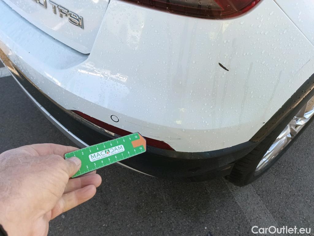  Audi  Q2 AUDI  / 2016 / 5P / todoterreno Design 30 TFSI 85kW (116CV) #16