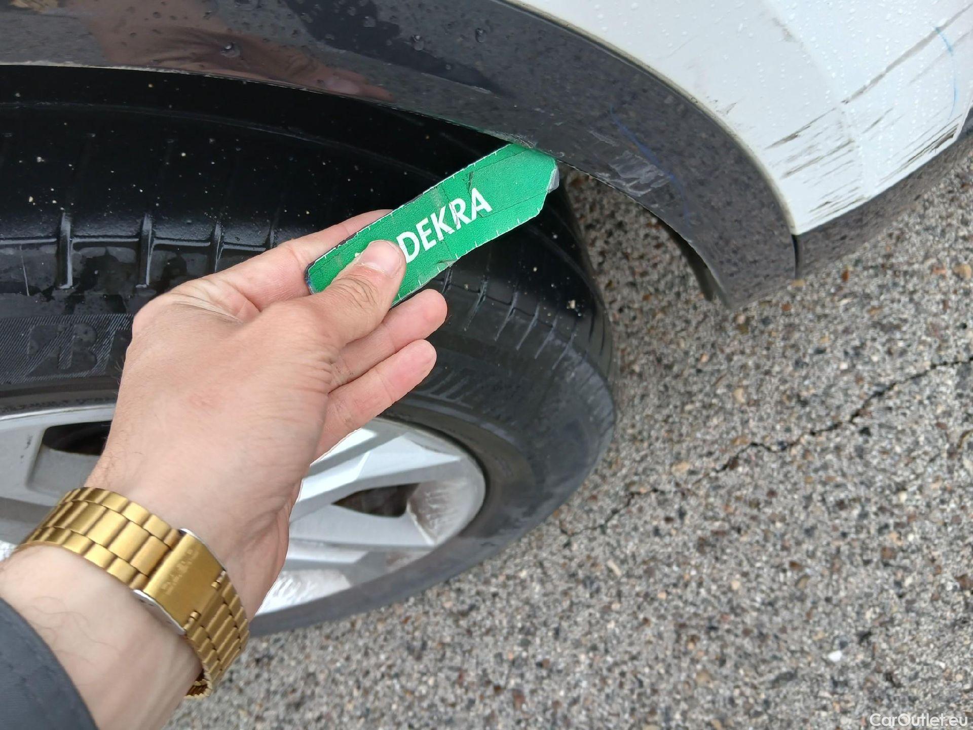  Land Rover  Discovery AUDI Q5 / 2020 / 5P / todoterreno Advanced 35 TDI 120kW S tronic (AC4) #24