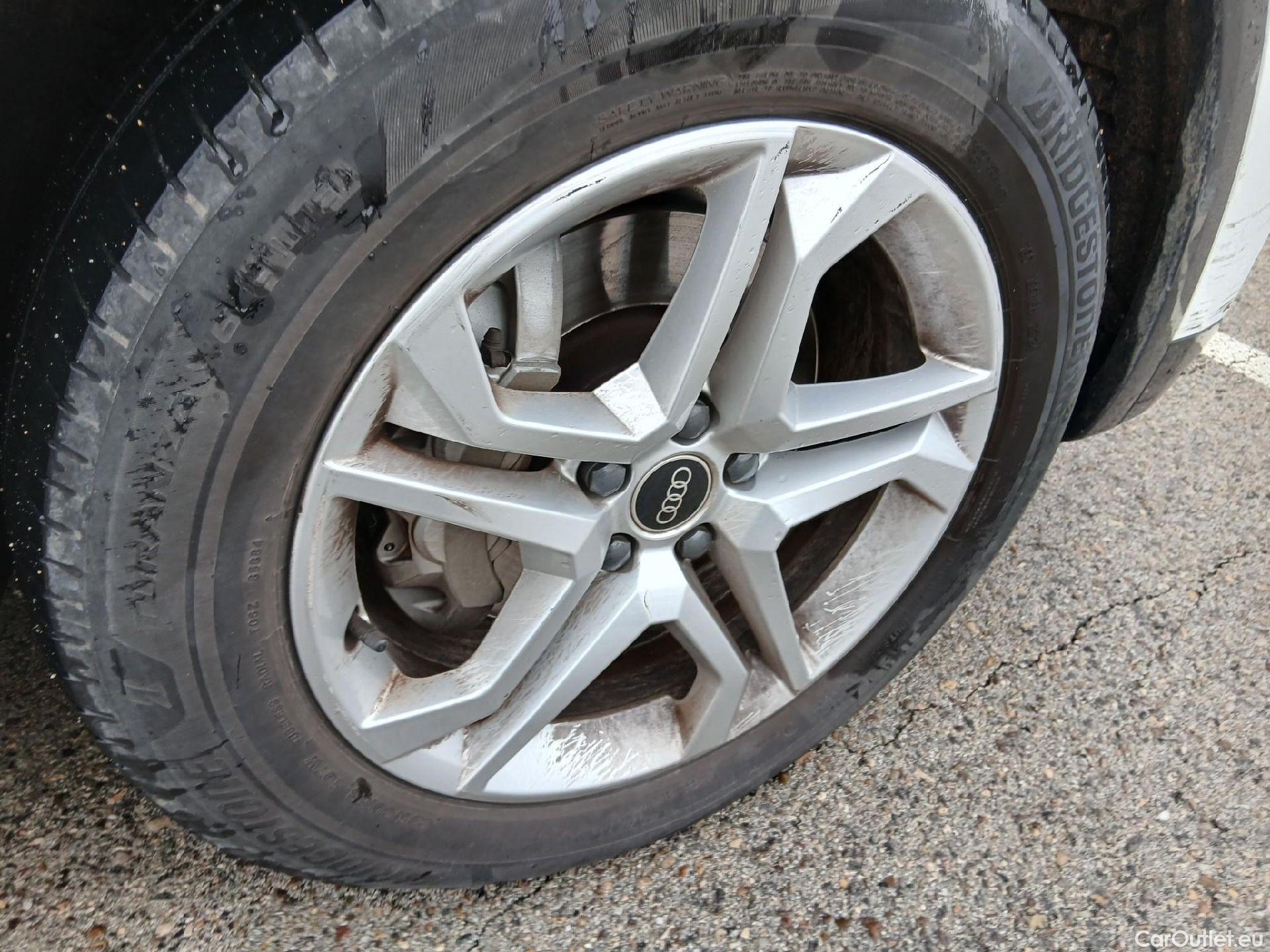  Land Rover  Discovery AUDI Q5 / 2020 / 5P / todoterreno Advanced 35 TDI 120kW S tronic (AC4) #22