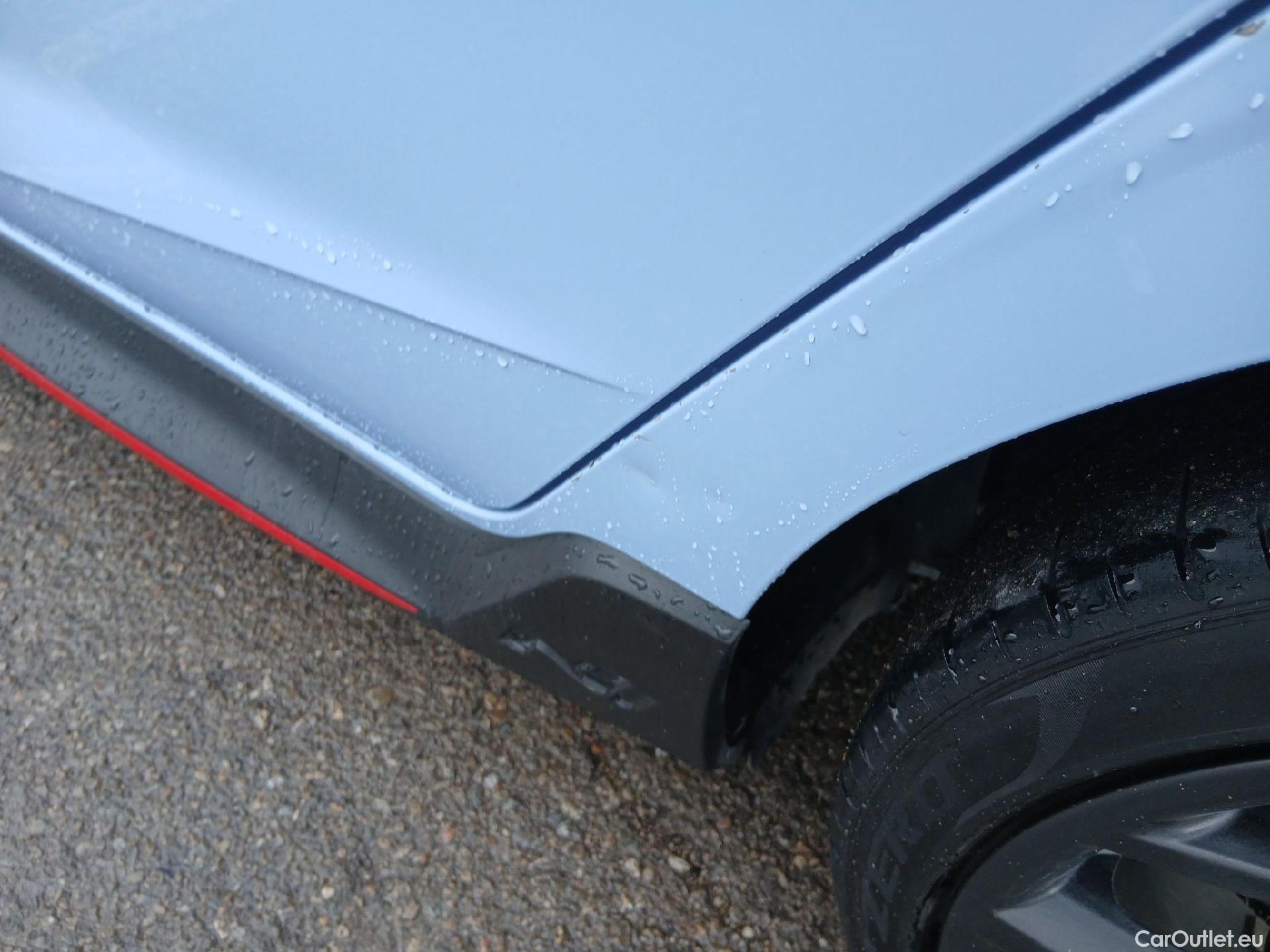  Hyundai  i20 HYUNDAI  / 2020 / 5P / berlina con portón 1.6T N #13