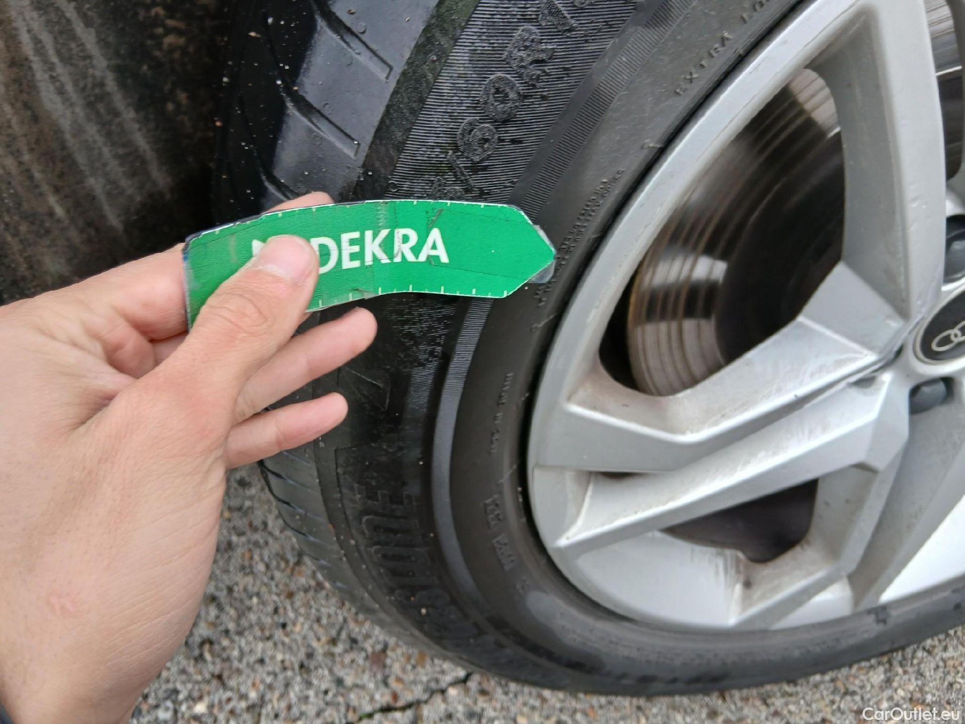  Land Rover  Discovery AUDI Q5 / 2020 / 5P / todoterreno Advanced 35 TDI 120kW S tronic (AC4) #17