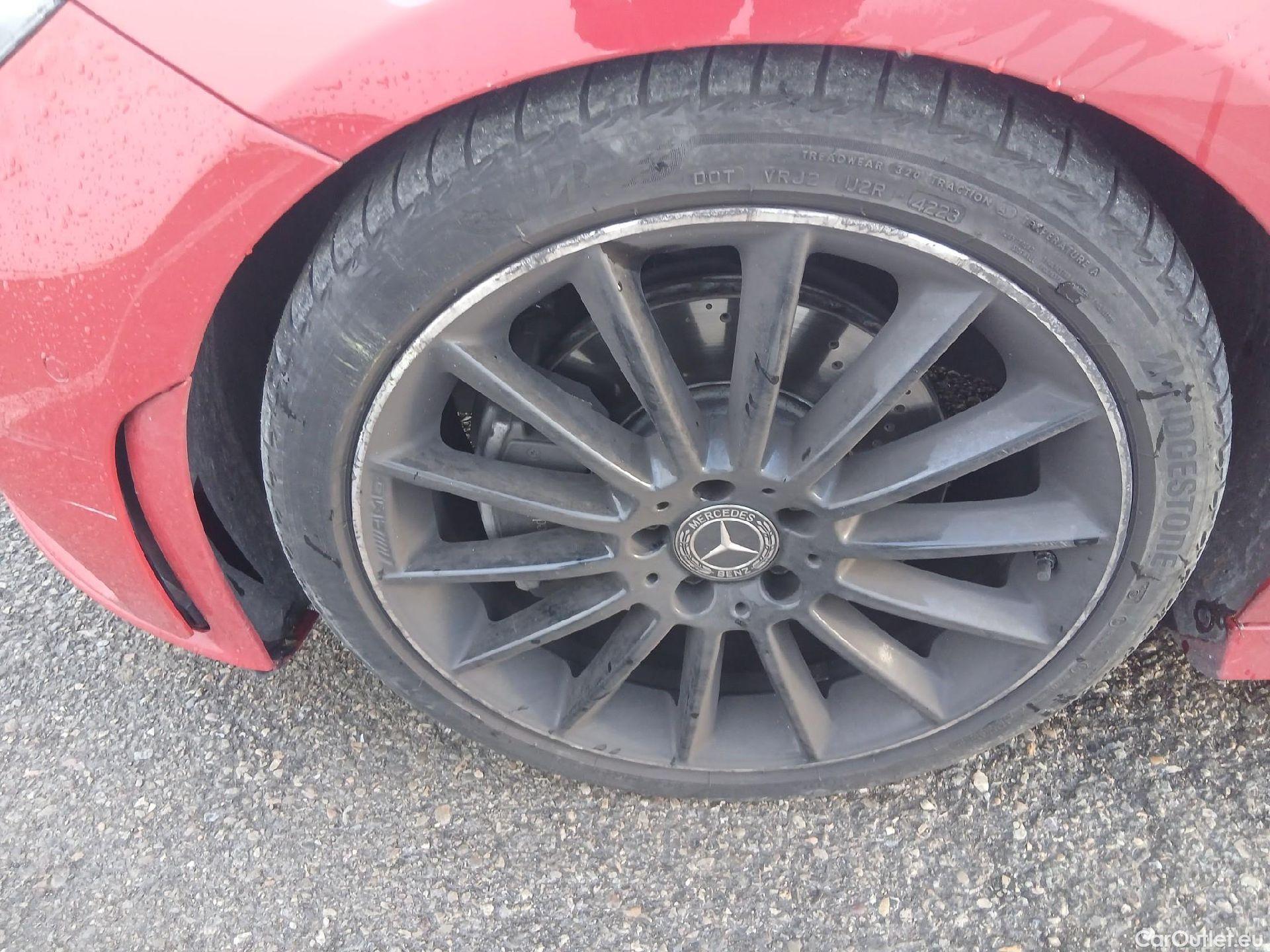  Mercedes  CLA-Klasse MERCEDES-BENZ Clase CLA / 2019 / 4P / coupé CLA 200 #12