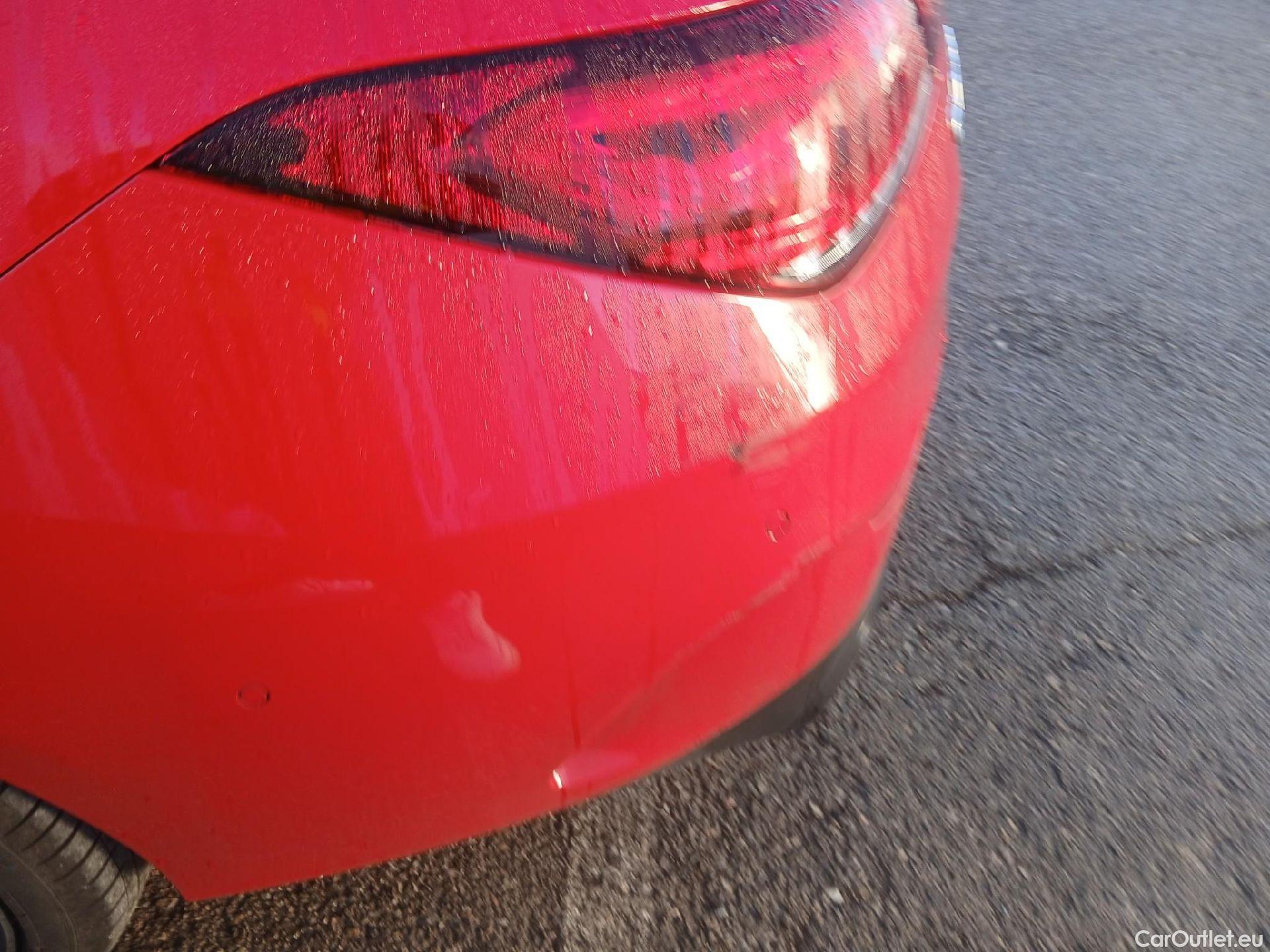  Mercedes  CLA-Klasse MERCEDES-BENZ Clase CLA / 2019 / 4P / coupé CLA 200 #26