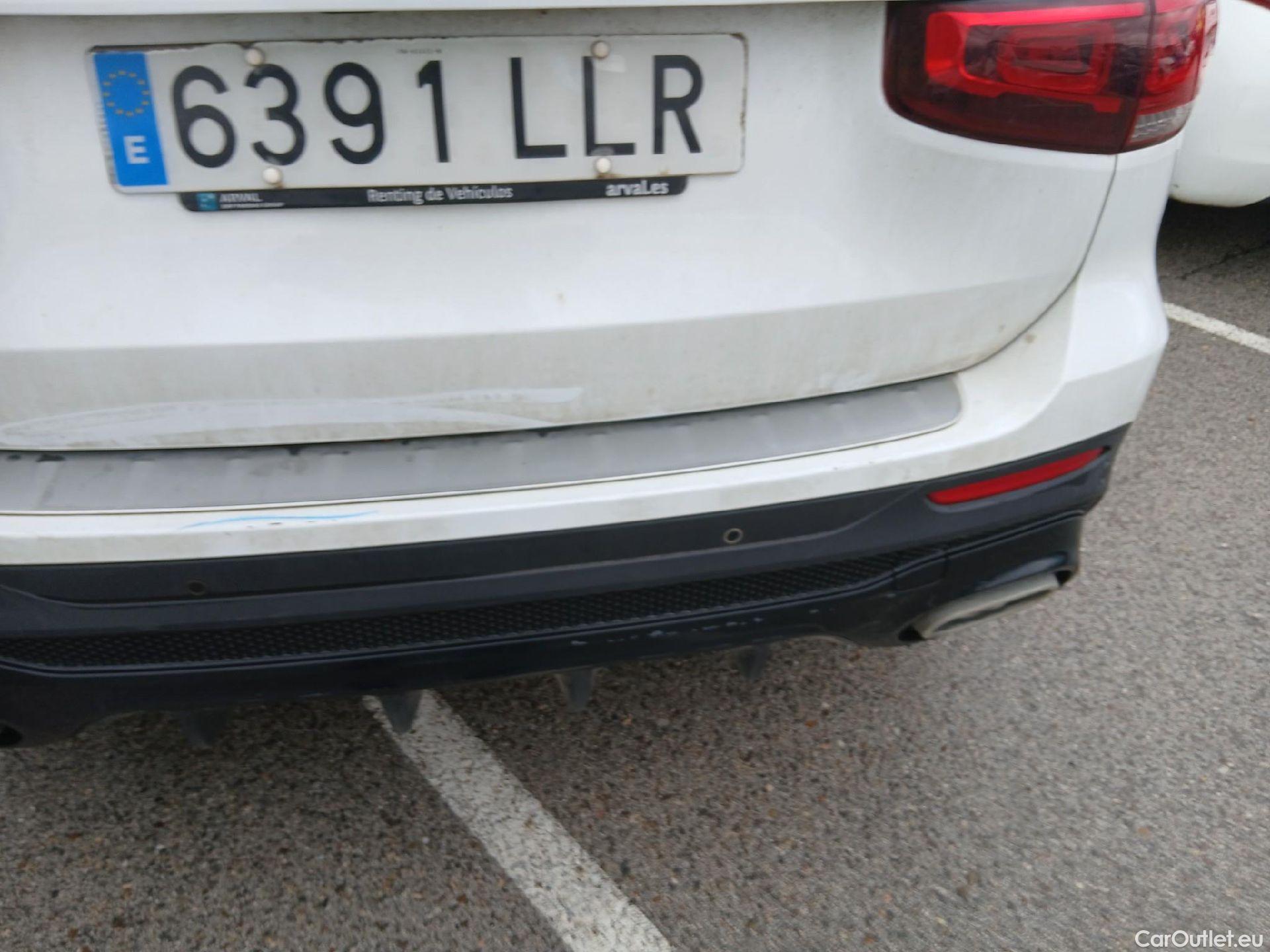  Mercedes  GLB MERCEDES-BENZ  / 2019 / 5P / todoterreno 2.0  200 D DCT 110KW (150CV) (AC) #21