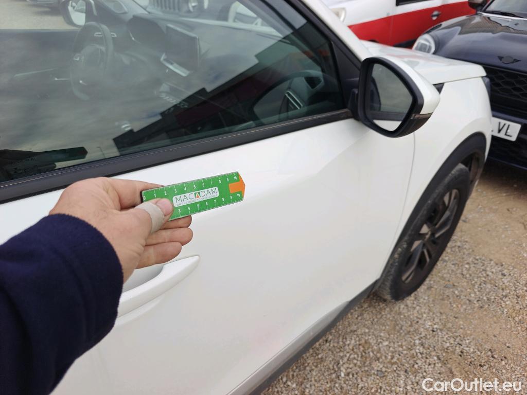  Peugeot  2008 PEUGEOT  / 2019 / 5P / todoterreno Allure BlueHDI 81kW (110CV) #3