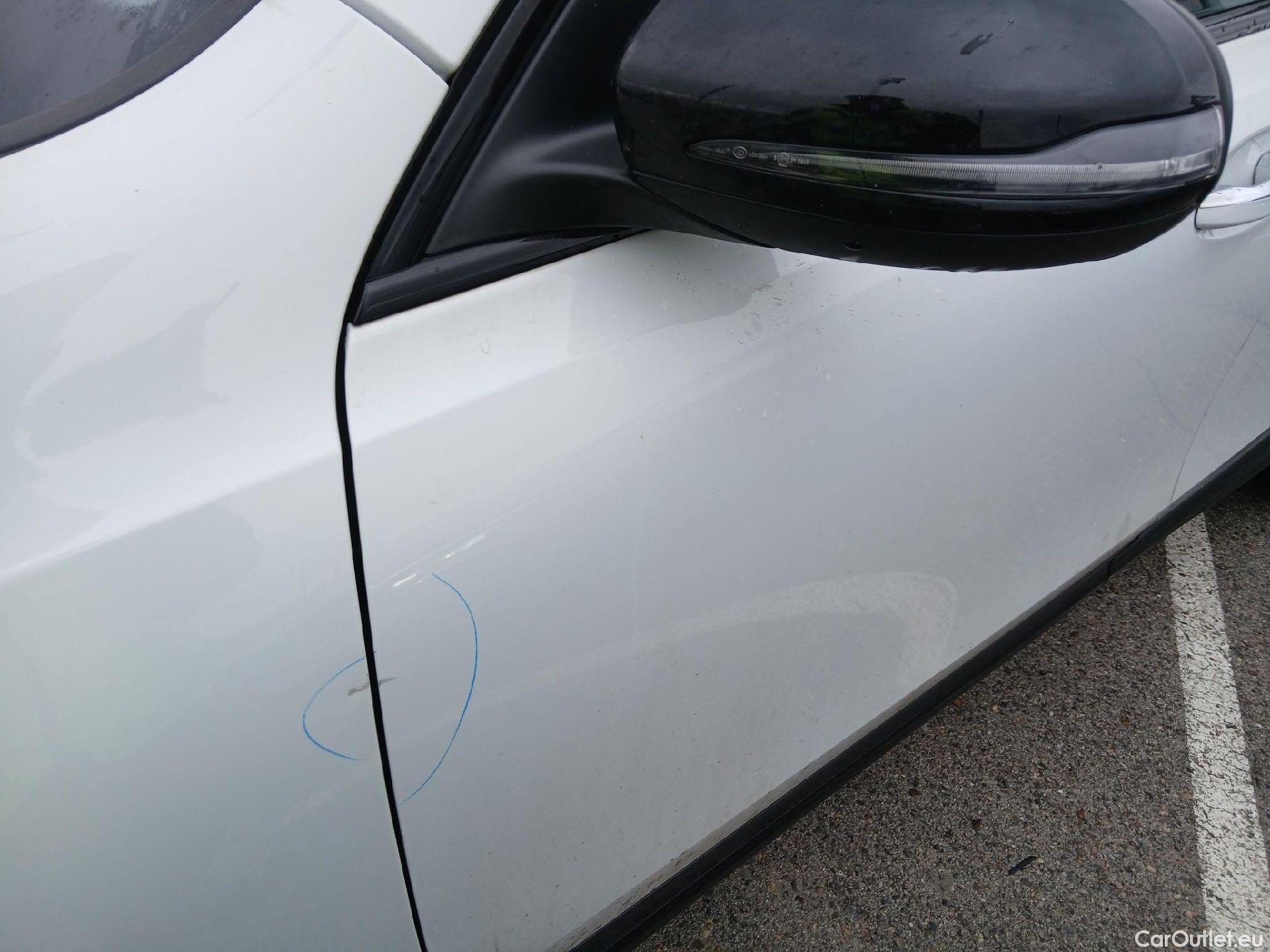  Mercedes  GLB MERCEDES-BENZ  / 2019 / 5P / todoterreno 2.0  200 D DCT 110KW (150CV) (AC) #15