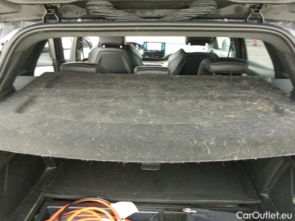  Peugeot  3008 PEUGEOT  Hybrid / 2020 / 5P / todoterreno 225 e-EAT8 GT #9