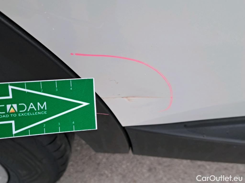  Peugeot  3008 PEUGEOT  / 2020 / 5P / todoterreno 1.5 BlueHDi 96kW (130CV) S&S Active Pack (AC4) #8