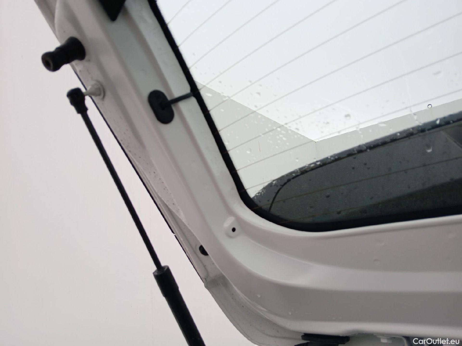  Opel  Corsa OPEL  1.2T XHL 74kW (100CV) Elegance (CX2) #1