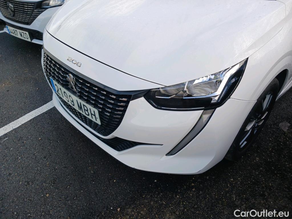 Peugeot  208 PEUGEOT  / 2019 / 5P / berlina con portón BlueHDi 73kW (100CV) Active Pack (AC2) #25