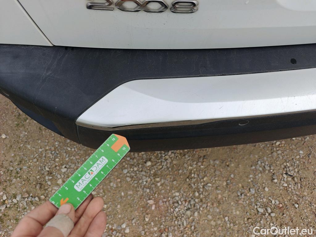  Peugeot  2008 PEUGEOT  / 2019 / 5P / todoterreno Allure BlueHDI 81kW (110CV) #12