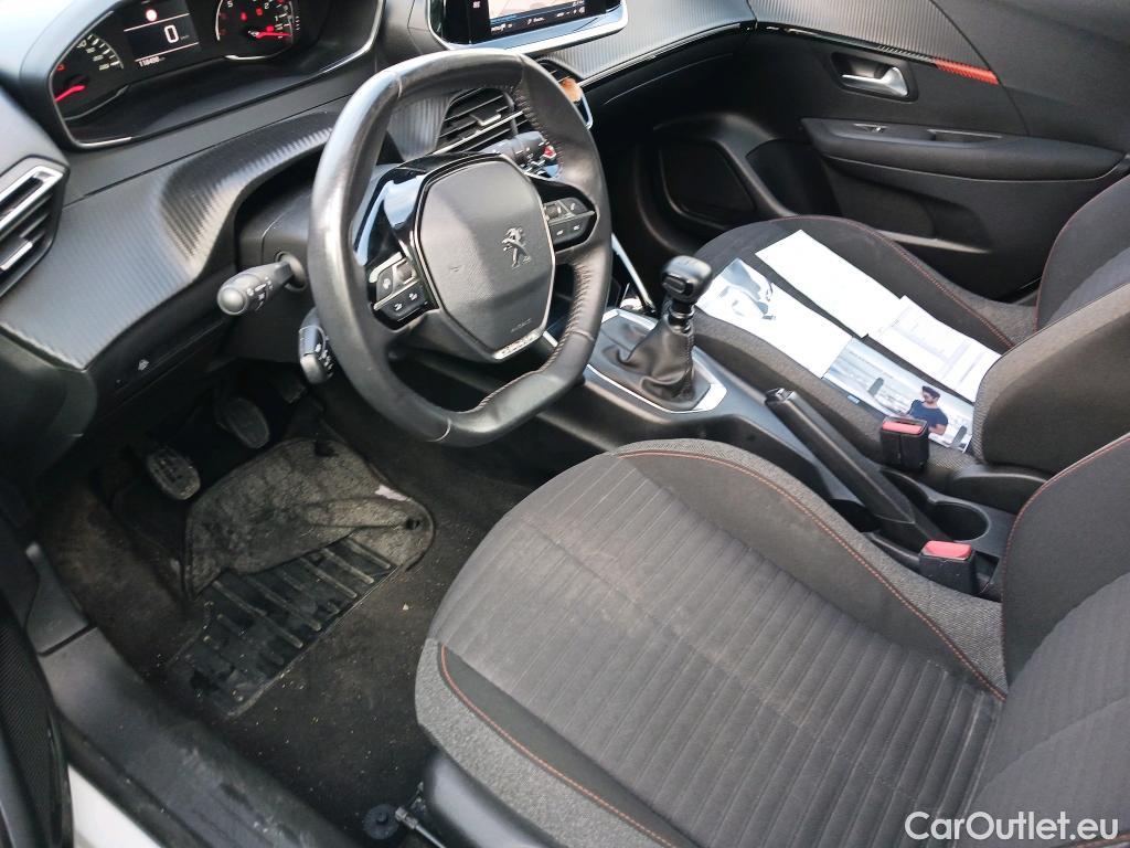  Peugeot  208 PEUGEOT  / 2019 / 5P / berlina con portón BlueHDi 73kW (100CV) Active Pack (AC2) #7