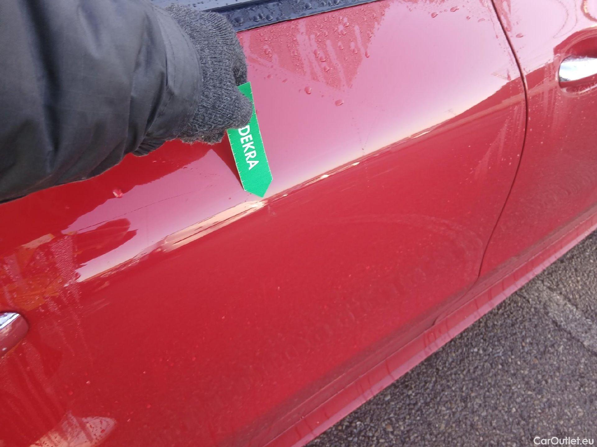  Mercedes  CLA-Klasse MERCEDES-BENZ Clase CLA / 2019 / 4P / coupé CLA 200 #36