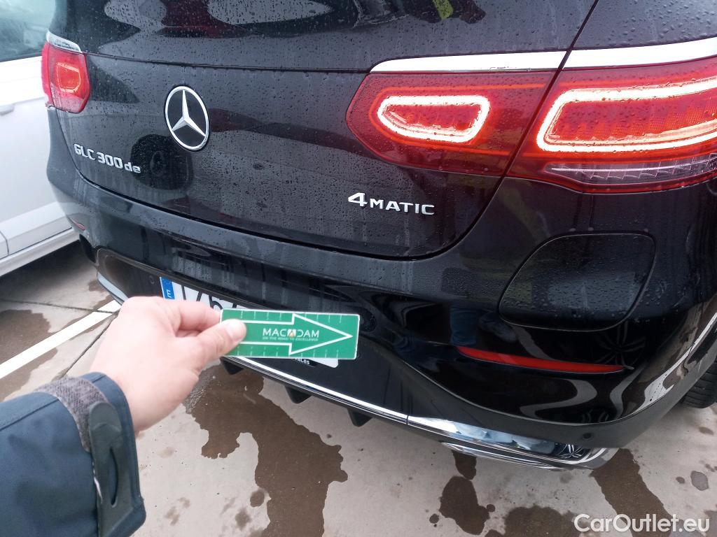  Mercedes  G-Klasee MERCEDES-BENZ GLC Coupé / 2019 / 5P / coupé GLC 300 de 4MATIC #22