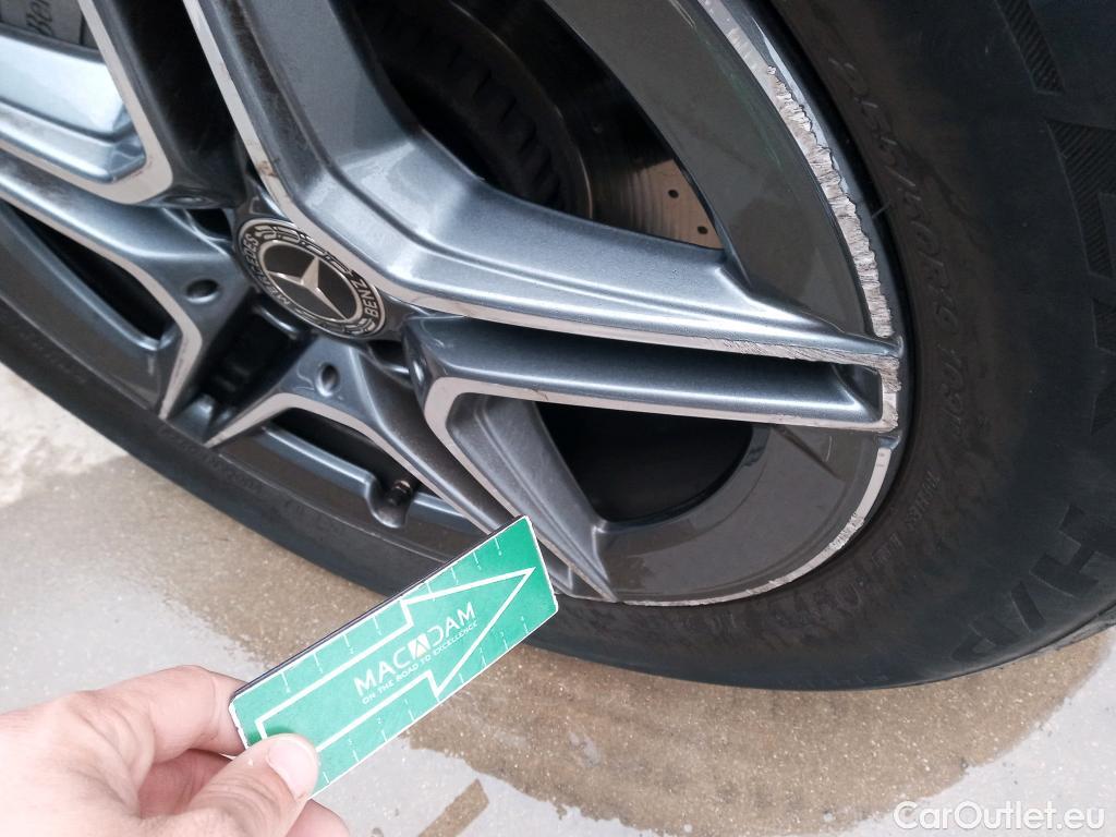  Mercedes  G-Klasee MERCEDES-BENZ GLC Coupé / 2019 / 5P / coupé GLC 300 de 4MATIC #9