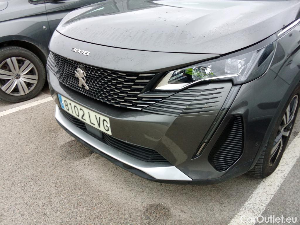  Peugeot  3008 PEUGEOT  Hybrid / 2020 / 5P / todoterreno 225 e-EAT8 GT #18