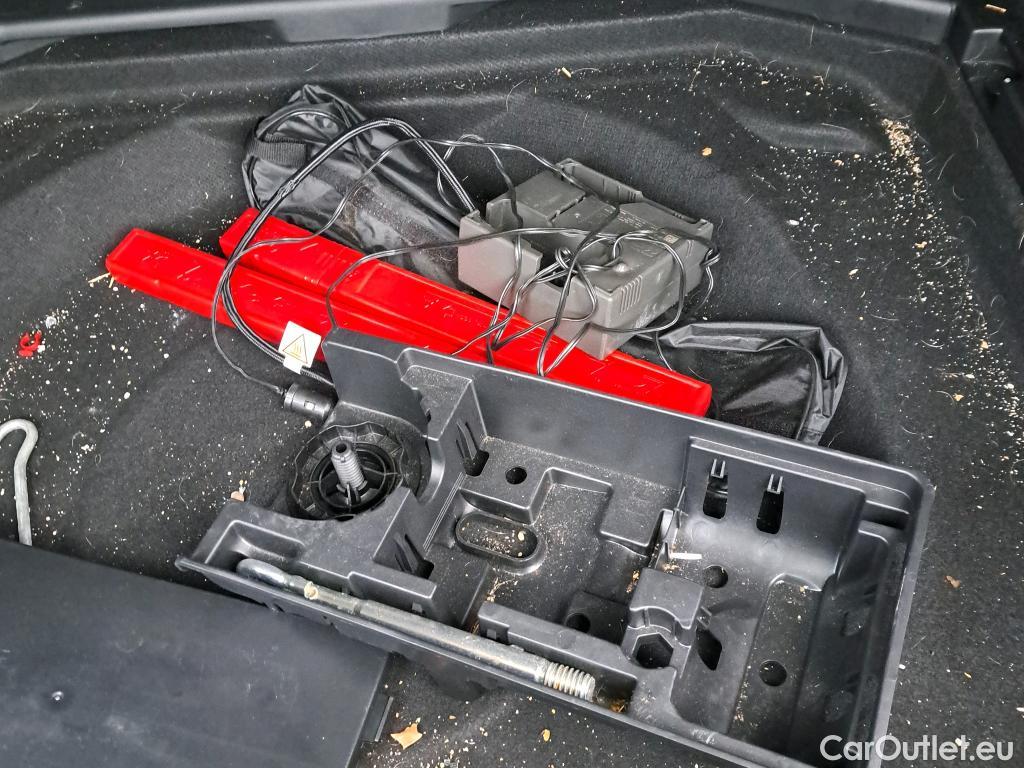  Peugeot  3008 PEUGEOT  / 2020 / 5P / todoterreno 1.5 BlueHDi 96kW (130CV) S&S Active Pack (AC4) #10