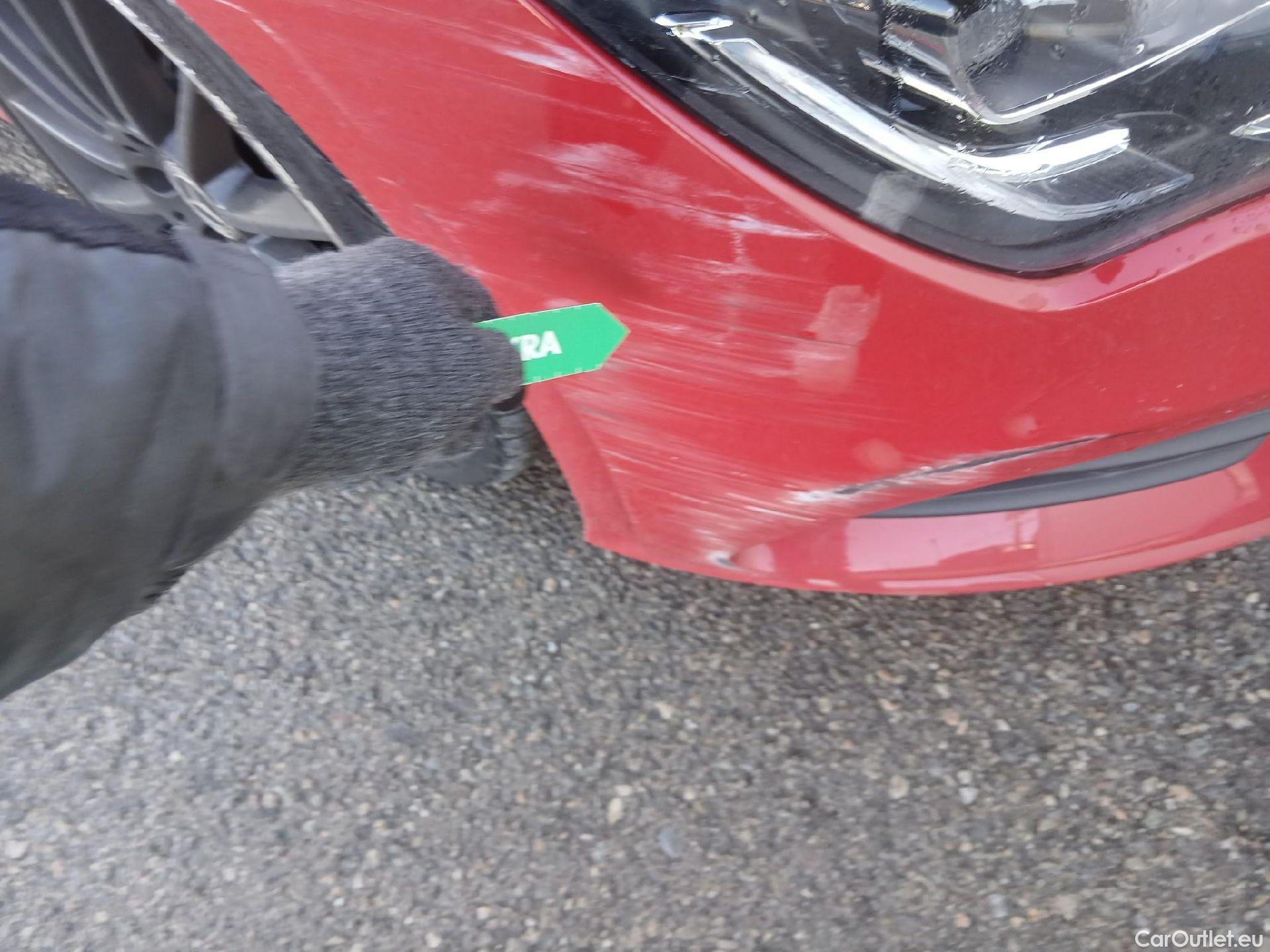  Mercedes  CLA-Klasse MERCEDES-BENZ Clase CLA / 2019 / 4P / coupé CLA 200 #3