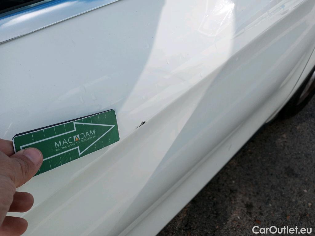  Mercedes  GLA MERCEDES-BENZ Clase  / 2017 / 5P / todoterreno  200 d #23