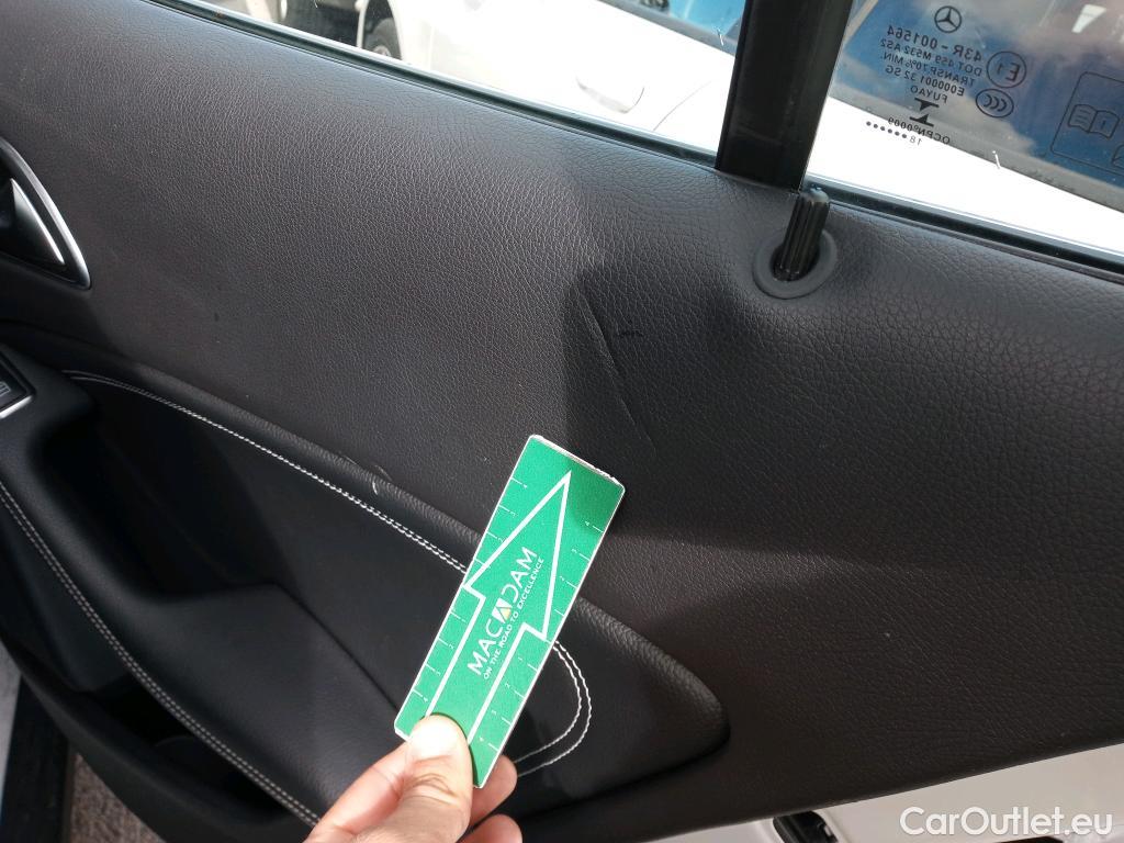  Mercedes  GLA MERCEDES-BENZ Clase  / 2017 / 5P / todoterreno  200 d #14