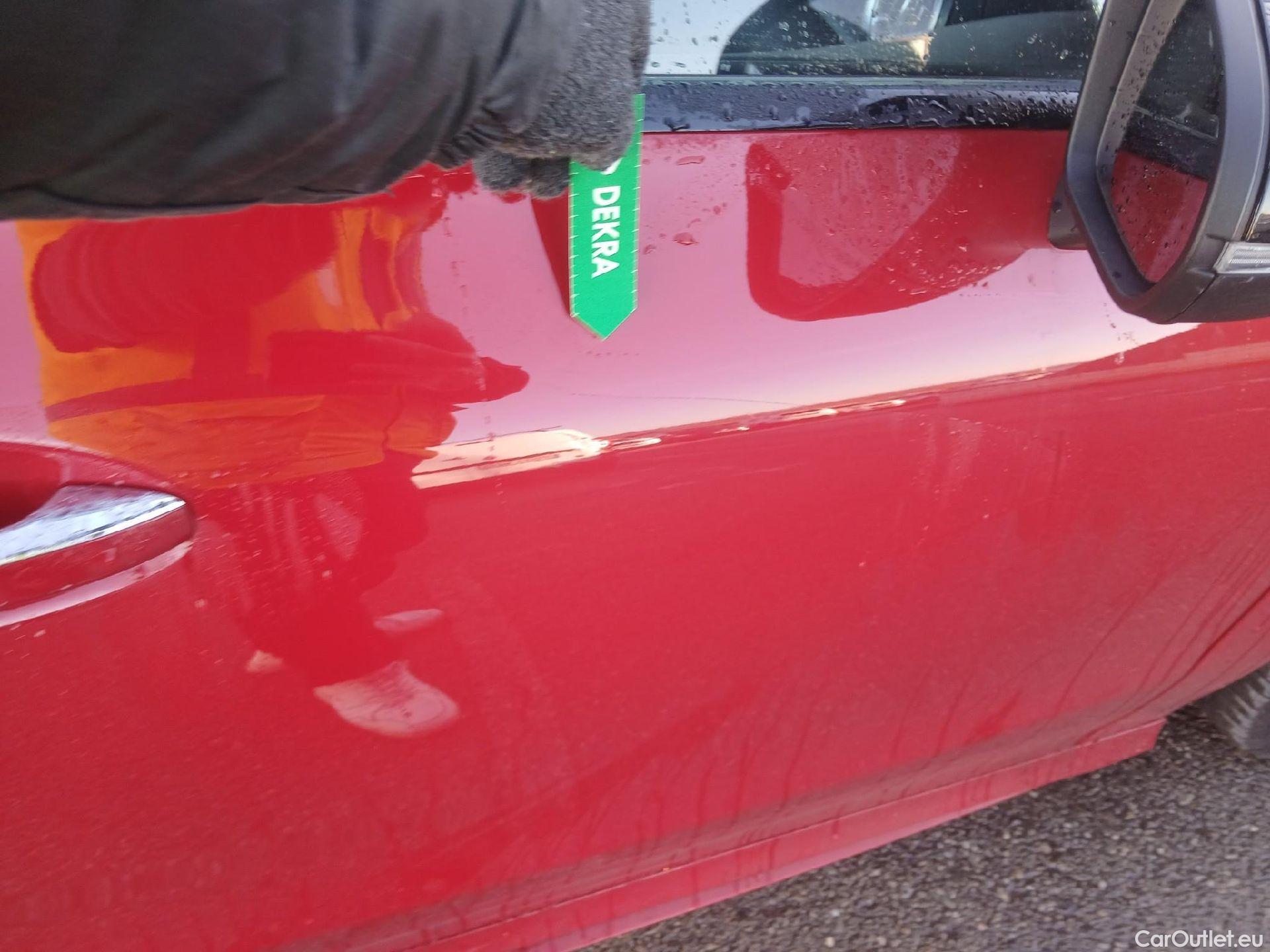  Mercedes  CLA-Klasse MERCEDES-BENZ Clase CLA / 2019 / 4P / coupé CLA 200 #38