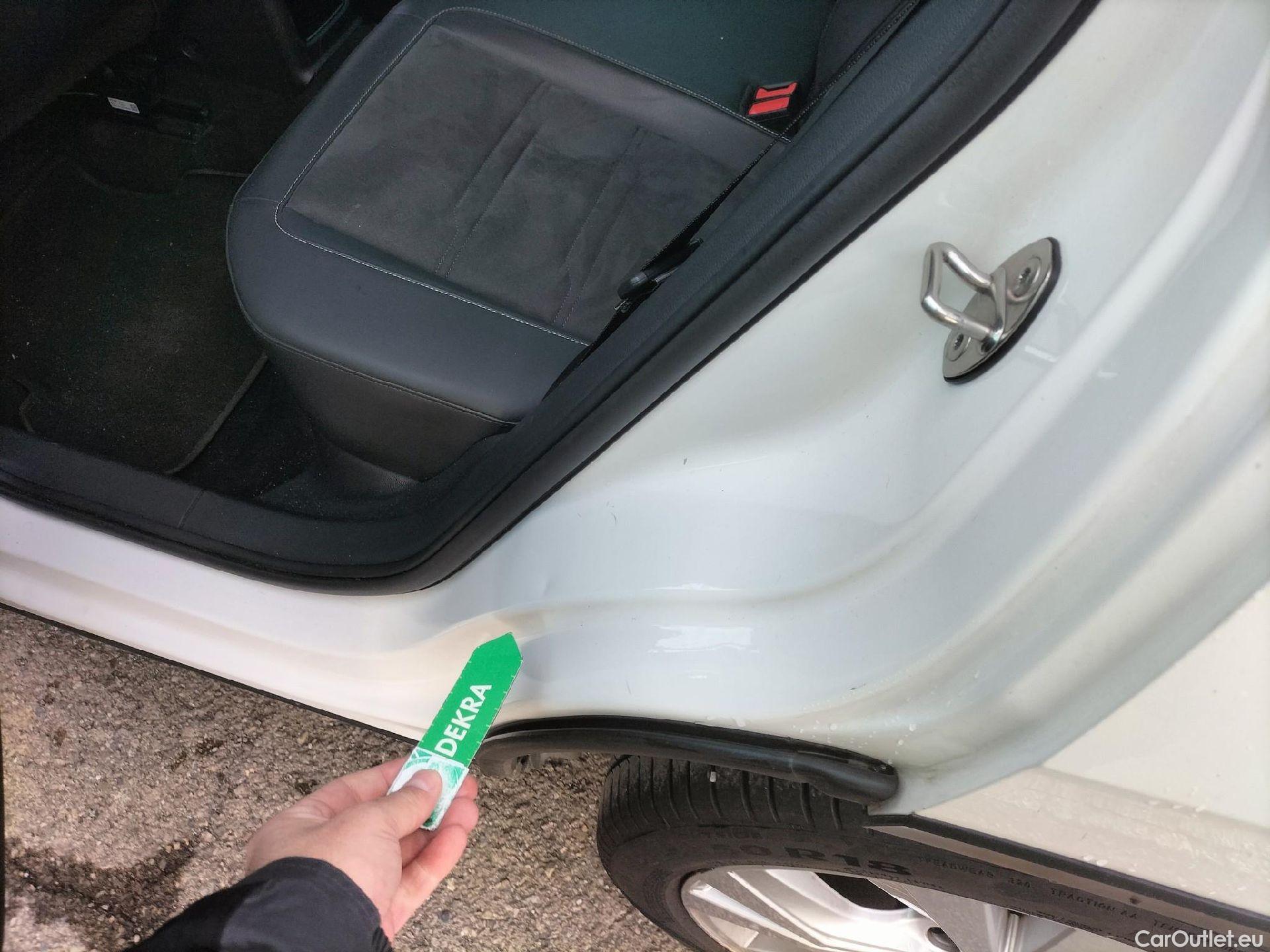  Seat  ATECA SEAT  / 2016 / 5P / todoterreno 1.5 TSI 110kW (150CV) S&S X-Perience Go #33