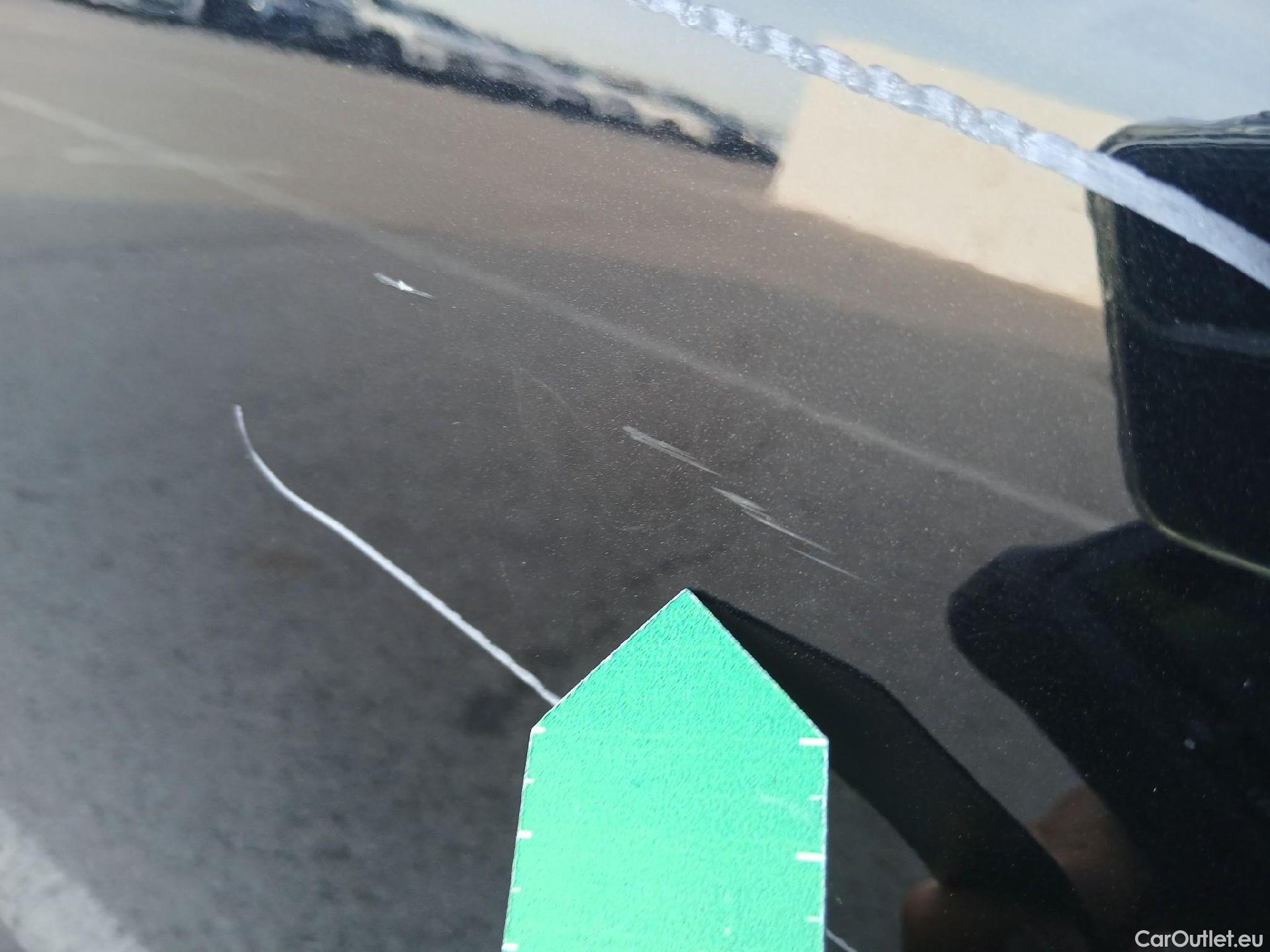  Volkswagen  Golf  VOLKSWAGEN / 2020 / 5P / berlina con portón Life 2.0 TDI 85kW (115CV) #14